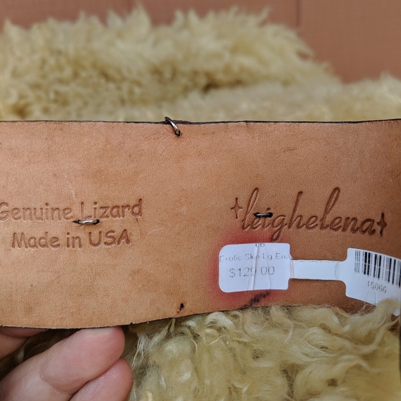 Leigh Helena lizard skin cuff bracelet - Picture 3 of 3